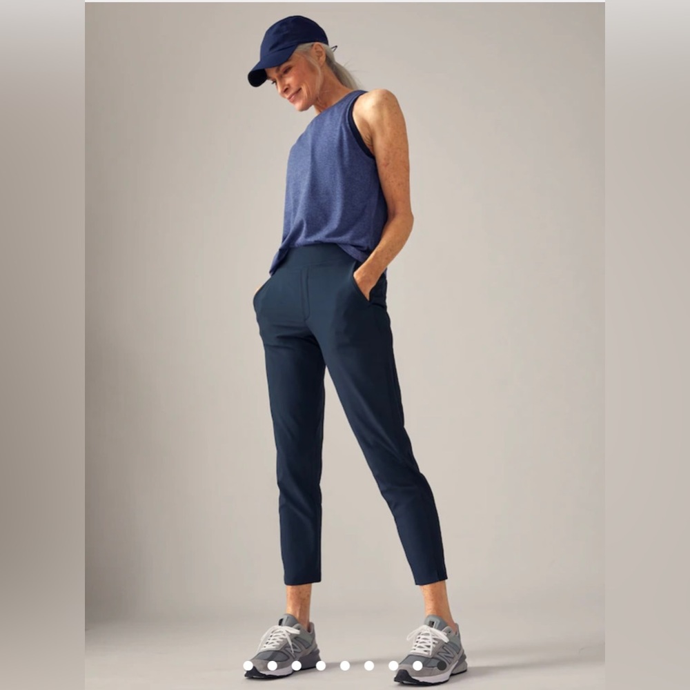 EUC, Athleta Brooklyn Ankle Pants, Size 18, Navy
